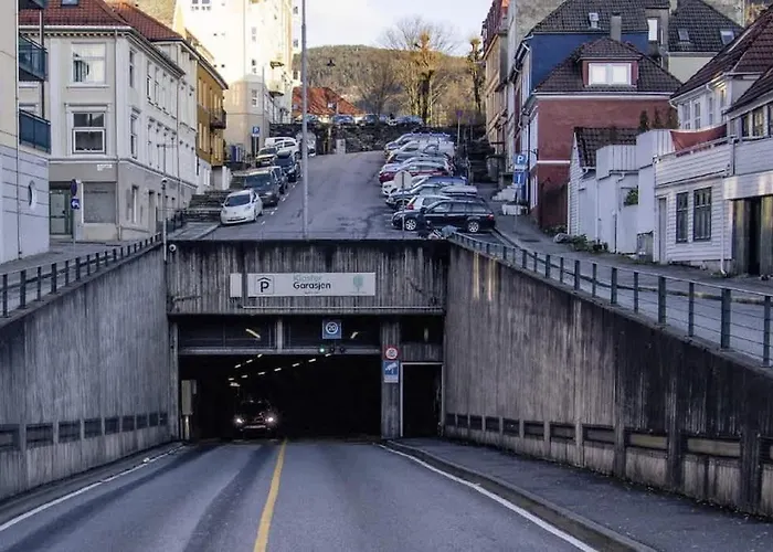 Lägenhet Dinbnb I New 2023 I 600m To Bryggen Bergen